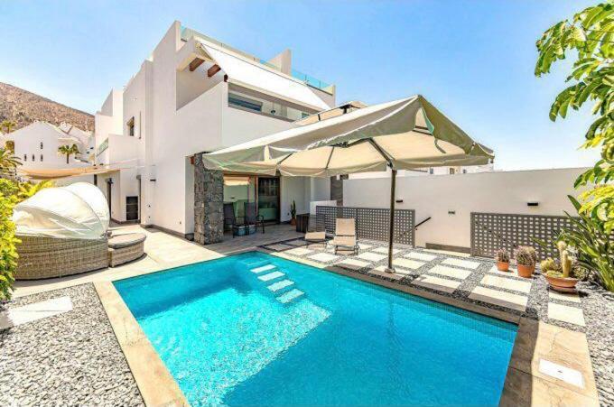 Luxury Villa Tropical Private Heated Pool Los Cristianos  Eksteriør billede
